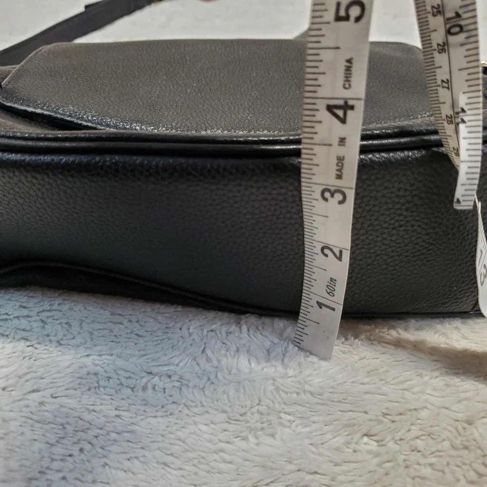 Kate Spade Black Leather Purse Crossbody Bag  Classic Luxury Minimalist Timeless